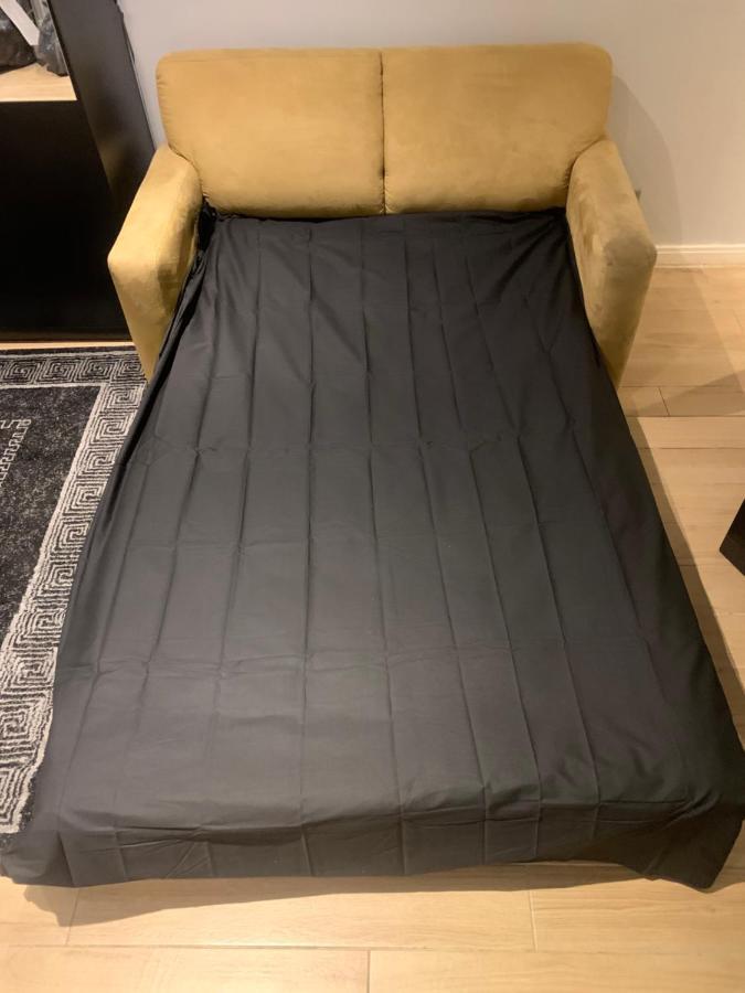 Studio Apartment - Entire Lower Ground Floor - Only 7 Mins Walk Kings Cross St Pancras Station London Bagian luar foto